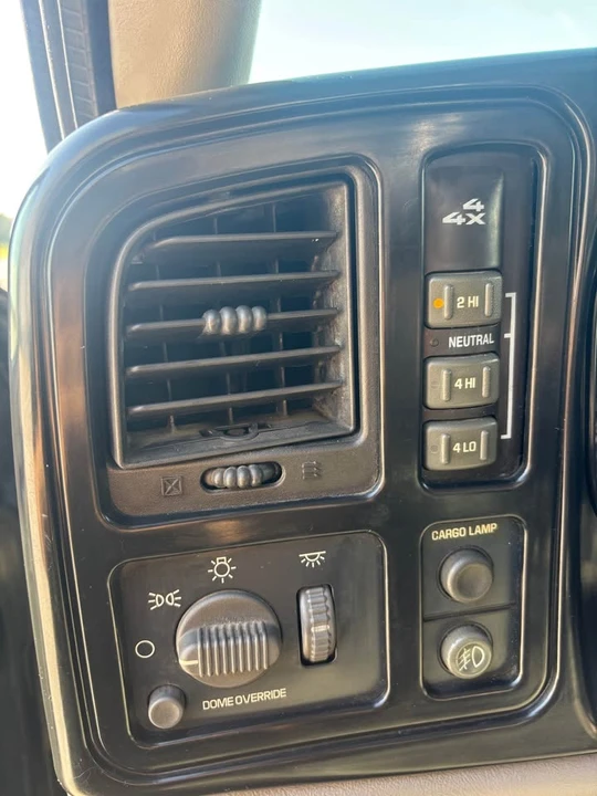 2002 Chevrolet Silverado 1st Gen - Image 10 of 14