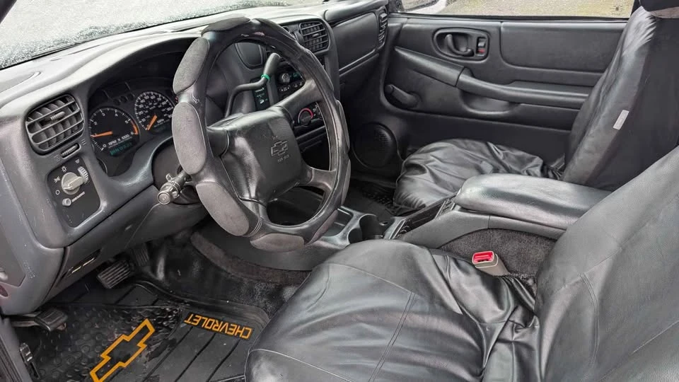 2002 Chevrolet SS - Image 8 of 9