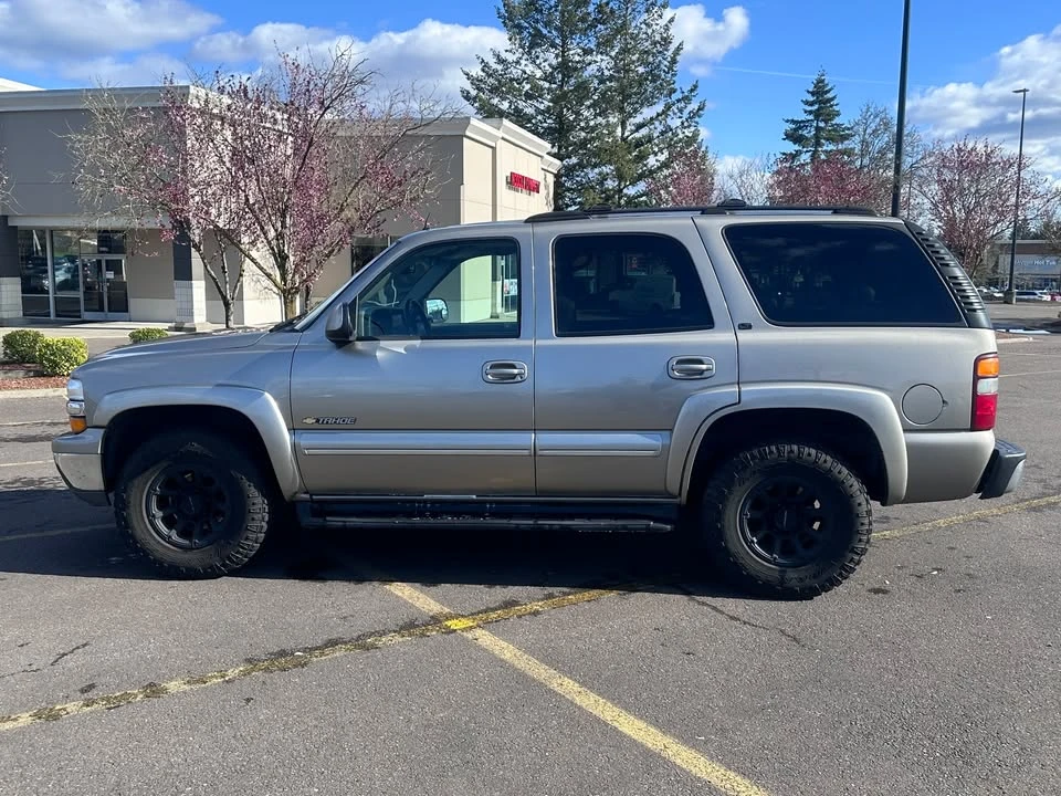 2002 Chevrolet Tahoe 2nd Gen - Image 4 of 12