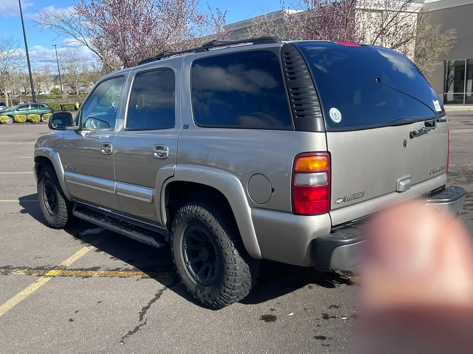 2002 Chevrolet Tahoe 2nd Gen - Image 6 of 12