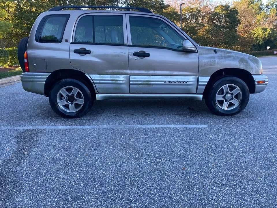 2002 Chevrolet Tracker - Image 4 of 14