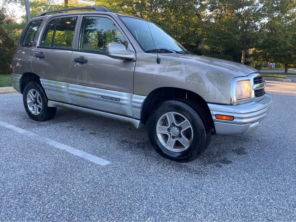 2002 Chevrolet Tracker - Image 5 of 14