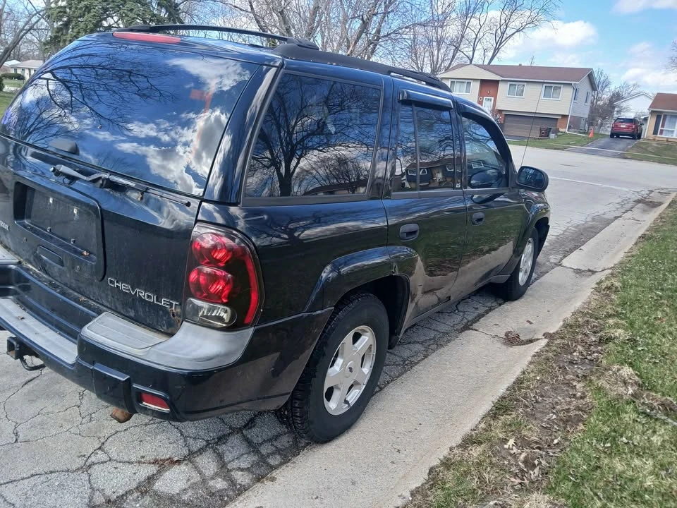 2002 Chevrolet Trailblazer - Image 3 of 5