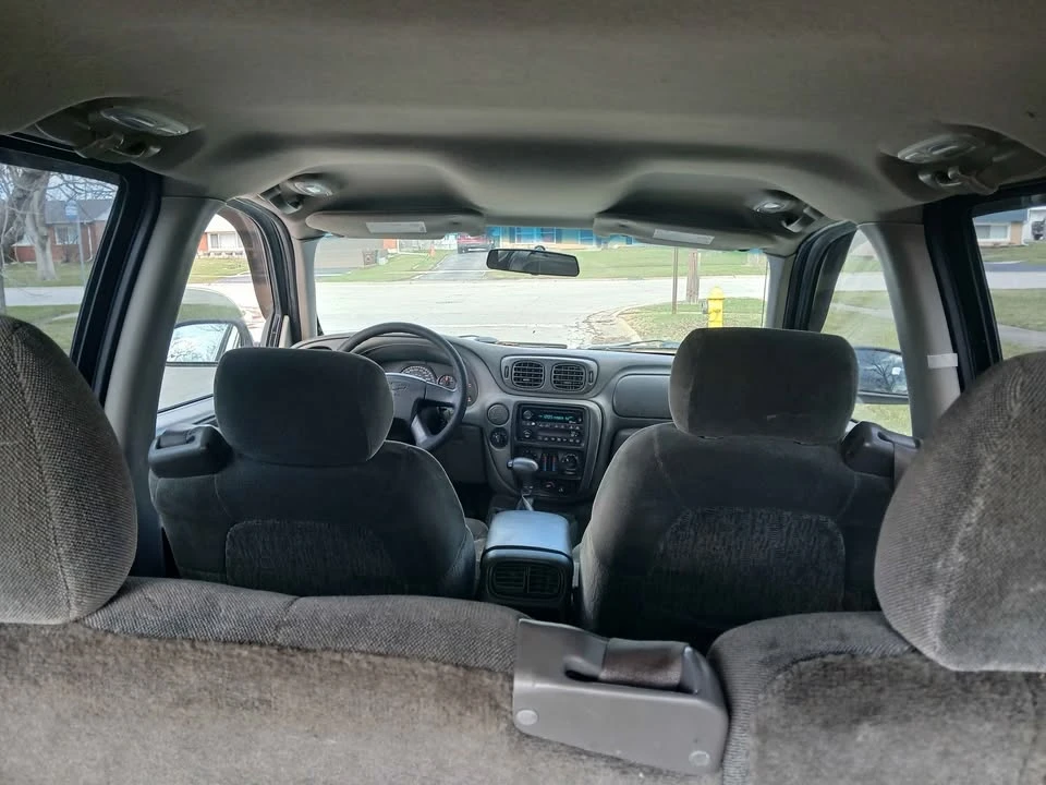 2002 Chevrolet Trailblazer - Image 5 of 5