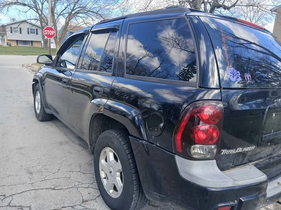 2002 Chevrolet Trailblazer - Image 4 of 5