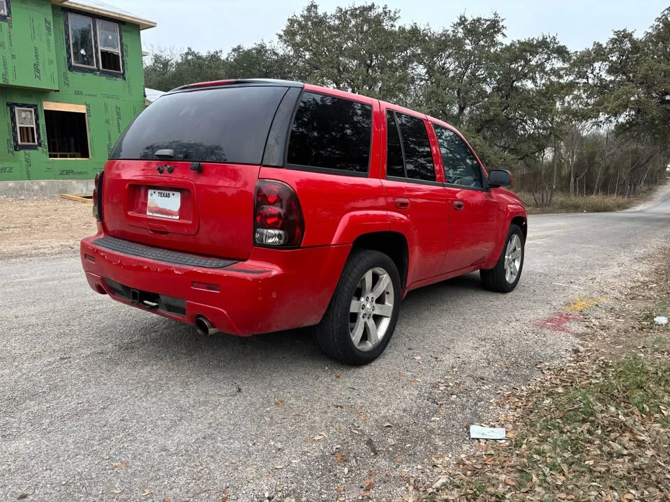 2002 Chevrolet Trailblazer - Image 3 of 11