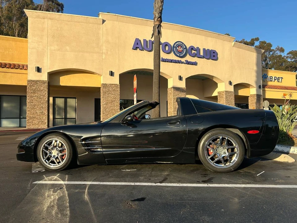 2002 Chevrolet Corvette C5 - Image 2 of 13