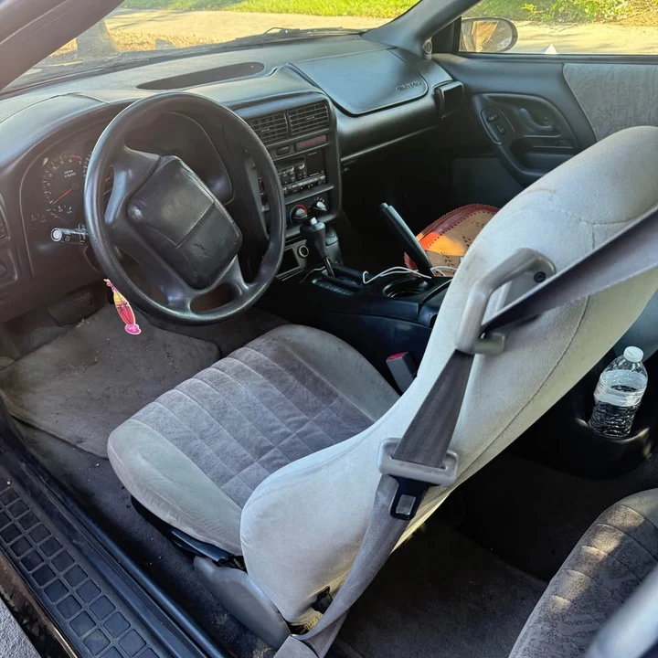 2002 Chevrolet Camaro 4th Gen - Image 8 of 9