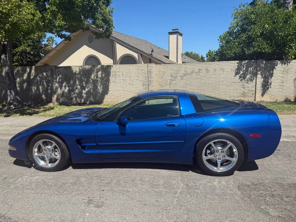 2002 Chevrolet Corvette C5 - Image 2 of 16