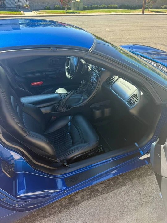 2002 Chevrolet Corvette C5 - Image 11 of 16