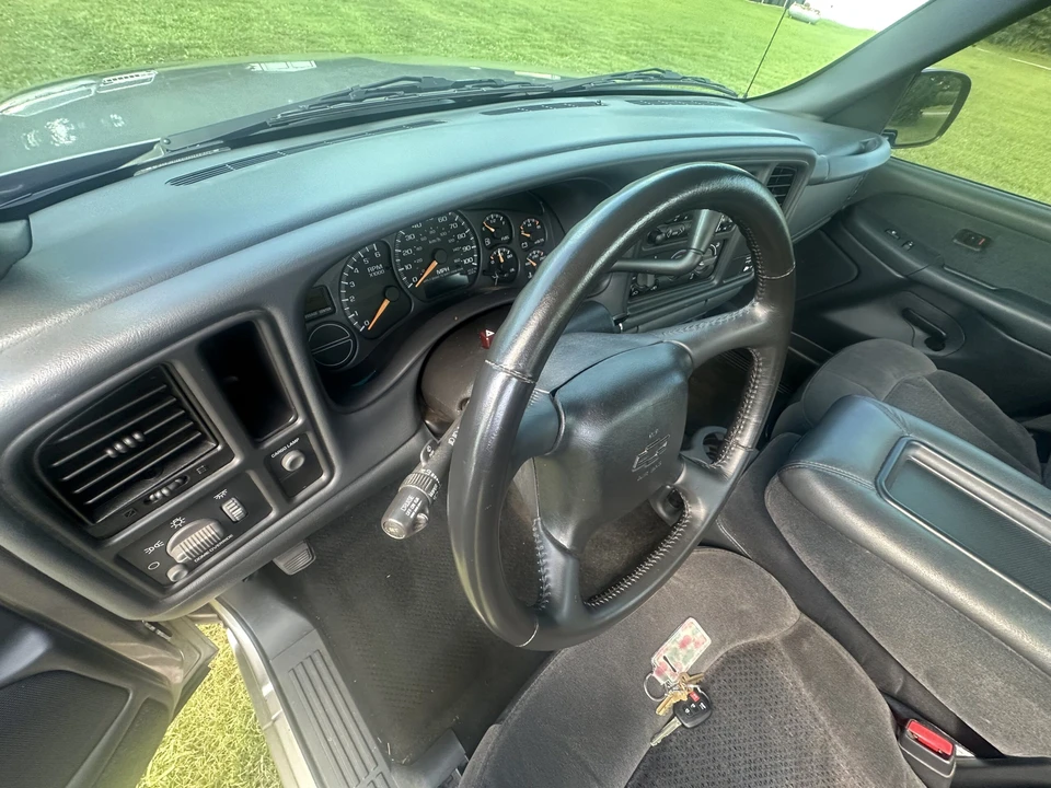 2002 Chevrolet Silverado 1st Gen - Image 6 of 10