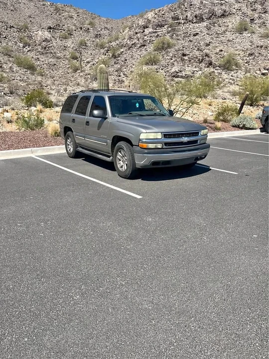 2002 Chevrolet Tahoe 2nd Gen - Image 2 of 10