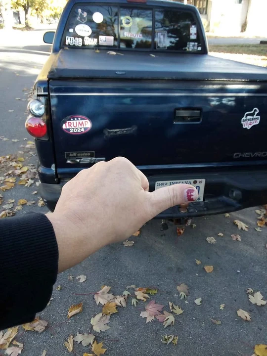 2002 Chevrolet S-10 - Image 6 of 8