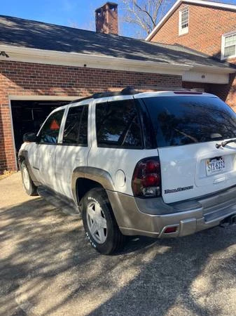 2002 Chevrolet Trailblazer - Image 3 of 17