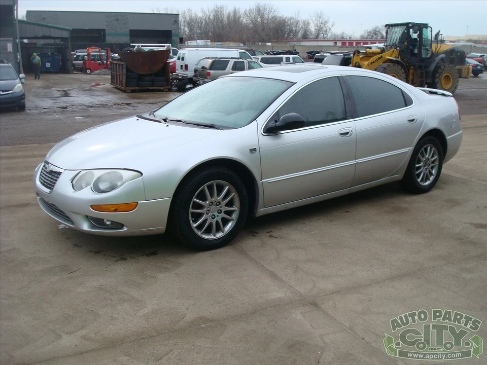 2002 Chrysler 300 - Image 2 of 20