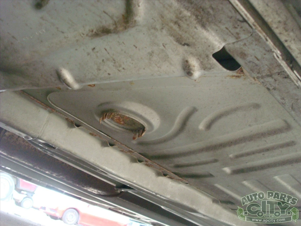 2002 Chrysler 300 - Image 14 of 20