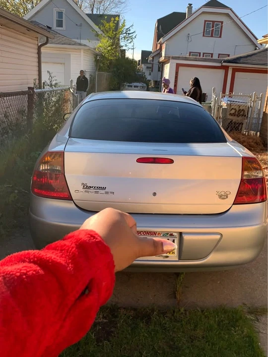2002 Chrysler 300 - Image 3 of 4