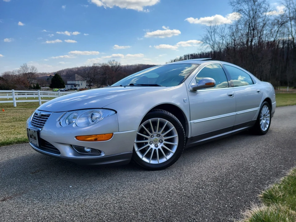 2002 Chrysler 300 - Image 6 of 31