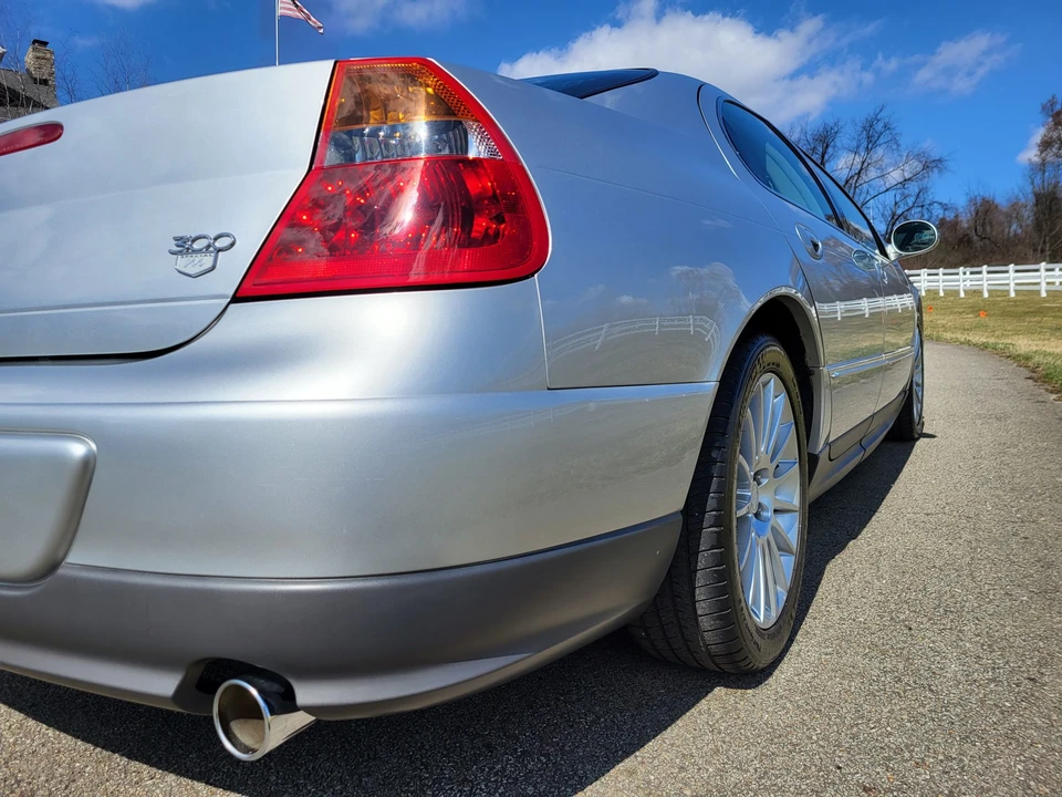 2002 Chrysler 300 - Image 30 of 31