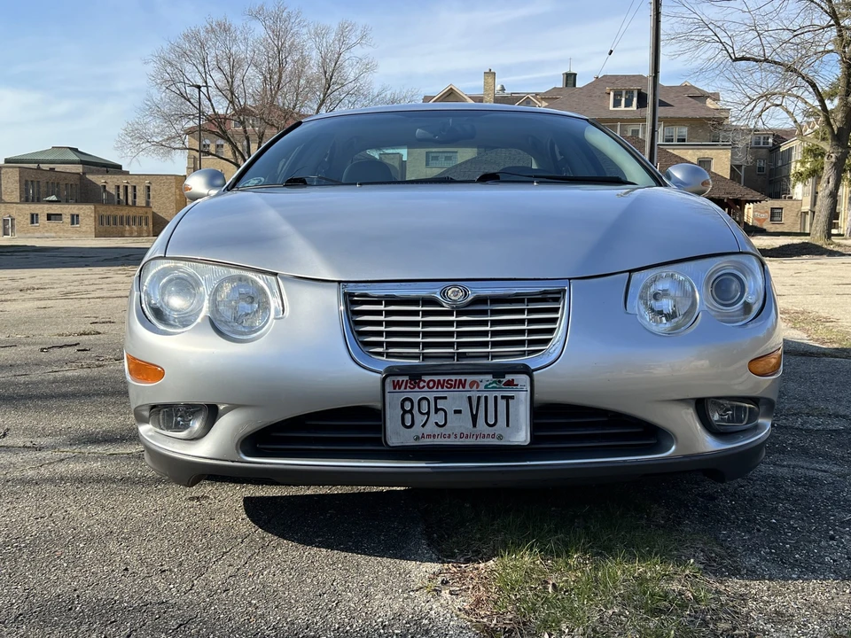 2002 Chrysler 300 - Image 9 of 31