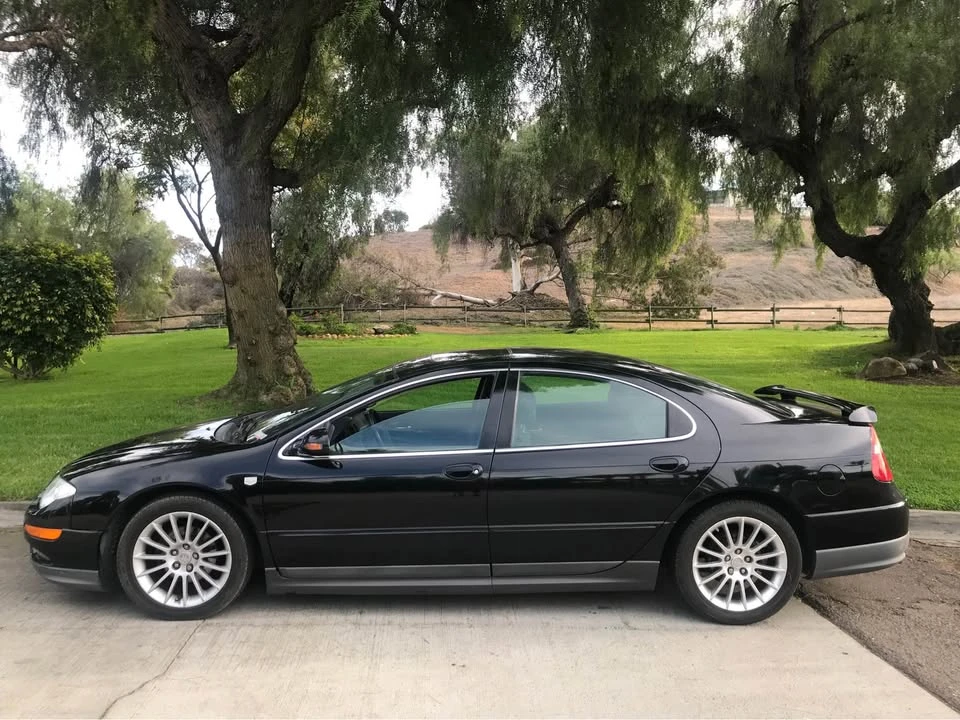 2002 Chrysler 300 - Image 2 of 19