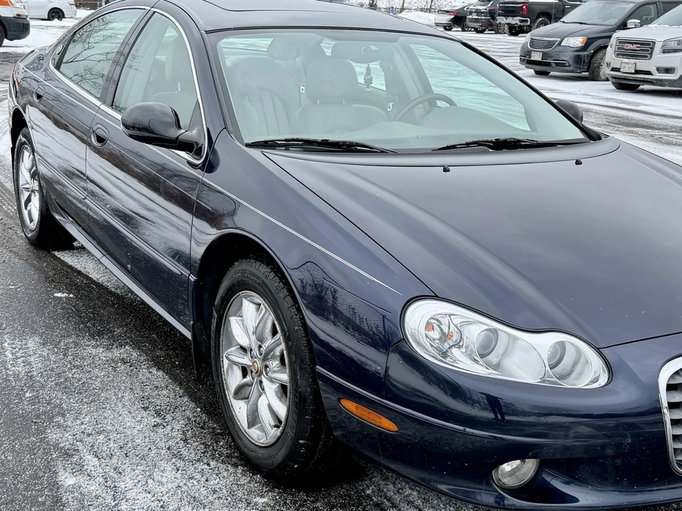 2002 Chrysler Concorde - Image 6 of 20