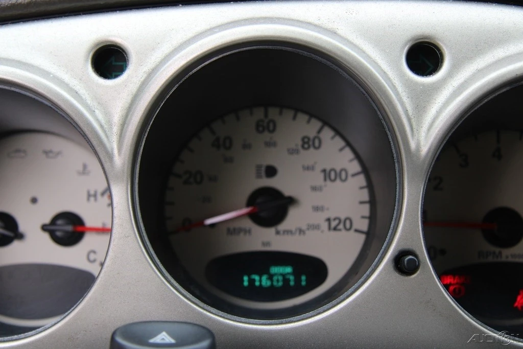 2002 Chrysler PT Cruiser - Image 15 of 21