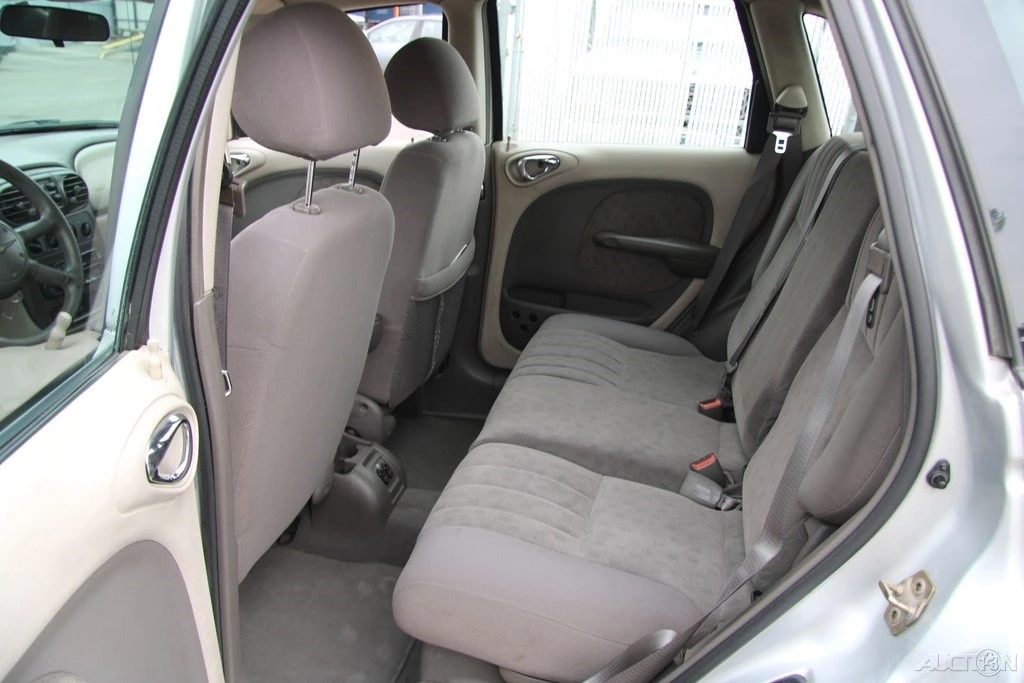 2002 Chrysler PT Cruiser - Image 20 of 21