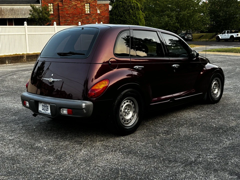 2002 Chrysler PT Cruiser - Image 9 of 31
