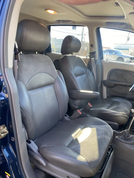 2002 Chrysler PT Cruiser - Image 12 of 18