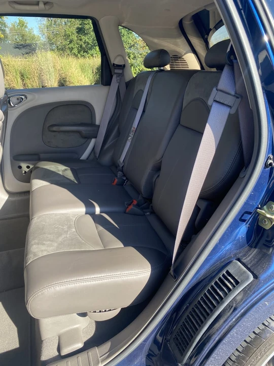 2002 Chrysler PT Cruiser - Image 16 of 18