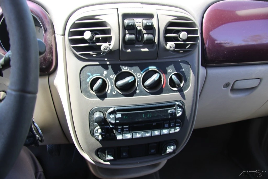 2002 Chrysler PT Cruiser - Image 19 of 21
