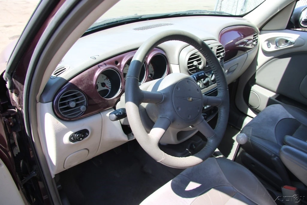 2002 Chrysler PT Cruiser - Image 16 of 21