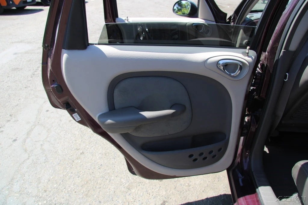 2002 Chrysler PT Cruiser - Image 21 of 21