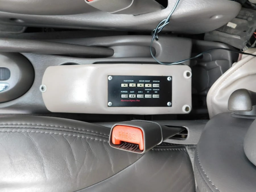 2002 Chrysler PT Cruiser - Image 10 of 14