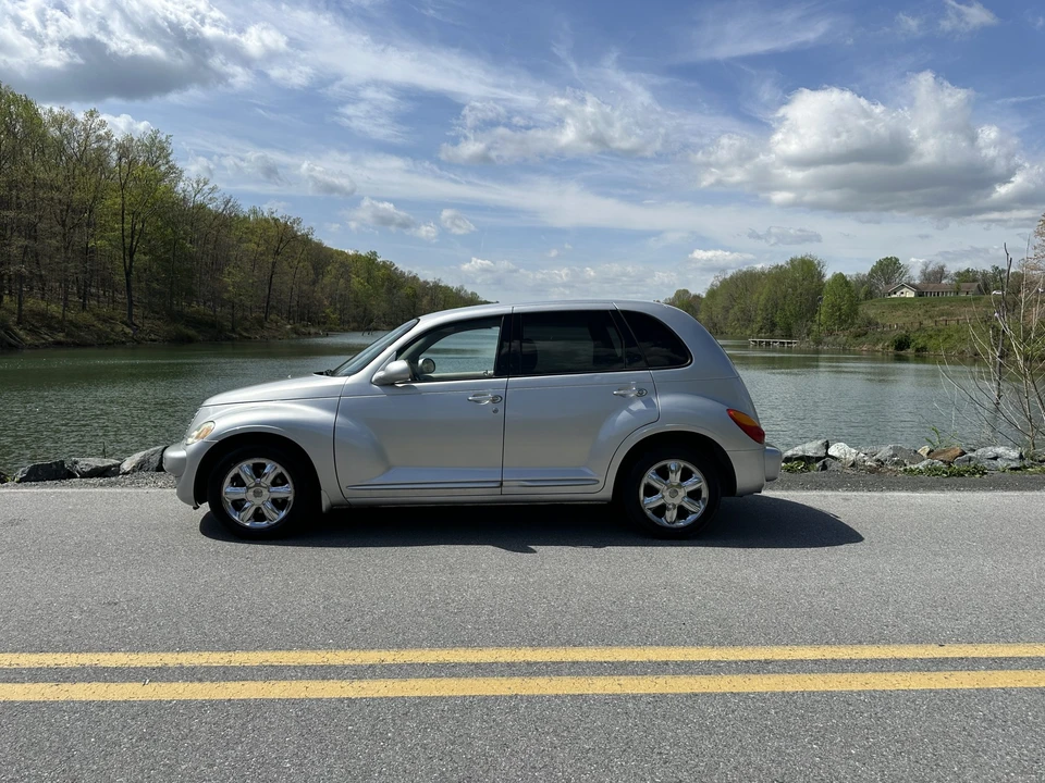2002 Chrysler PT Cruiser - Image 10 of 31