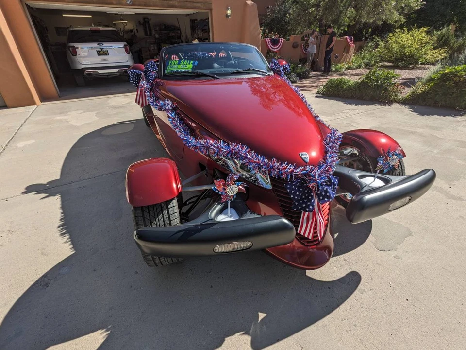 2002 Chrysler Prowler - Image 13 of 17