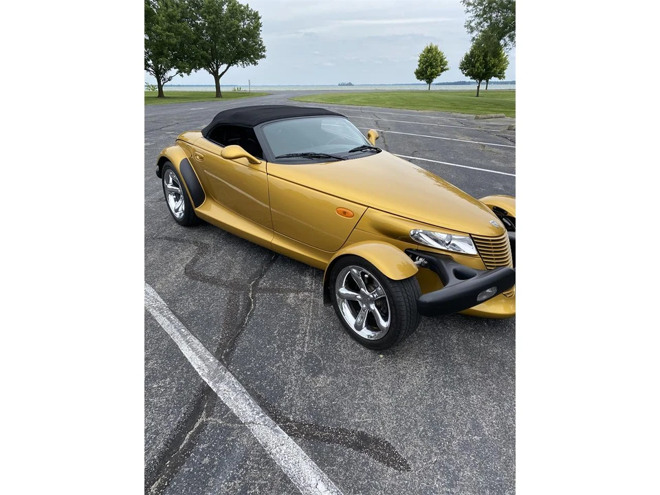 2002 Chrysler Prowler - Image 9 of 15