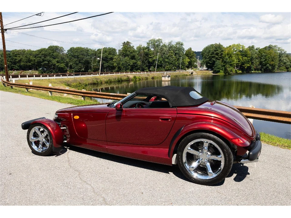 2002 Chrysler Prowler - Image 9 of 28