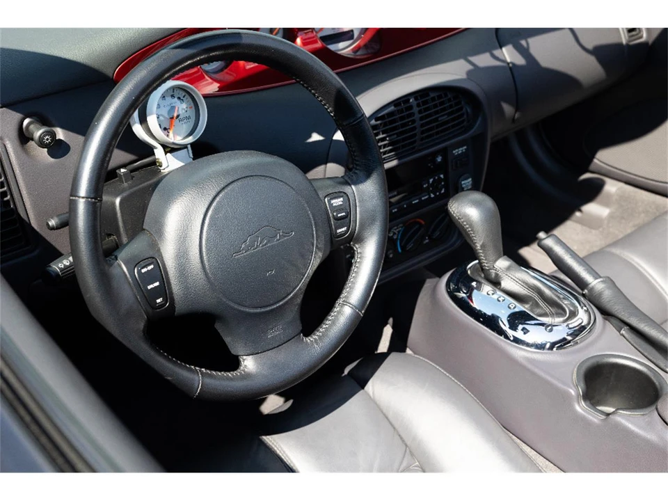 2002 Chrysler Prowler - Image 13 of 28