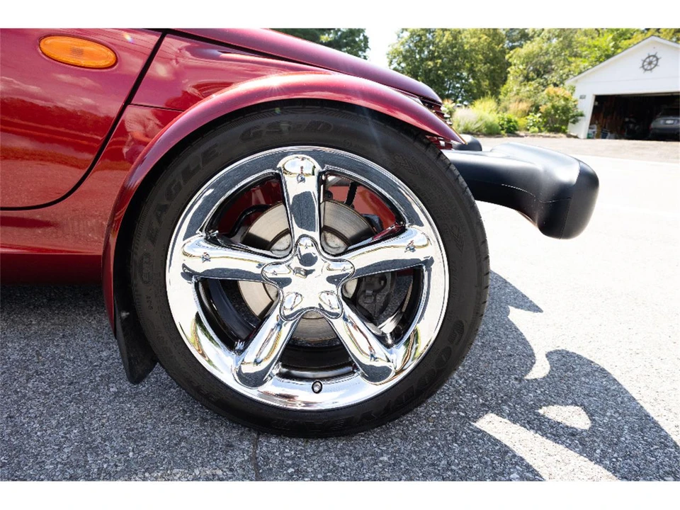 2002 Chrysler Prowler - Image 19 of 28