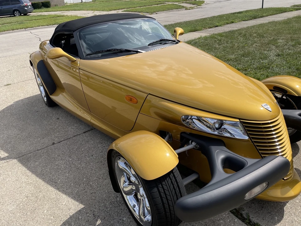 2002 Chrysler Prowler - Image 12 of 20