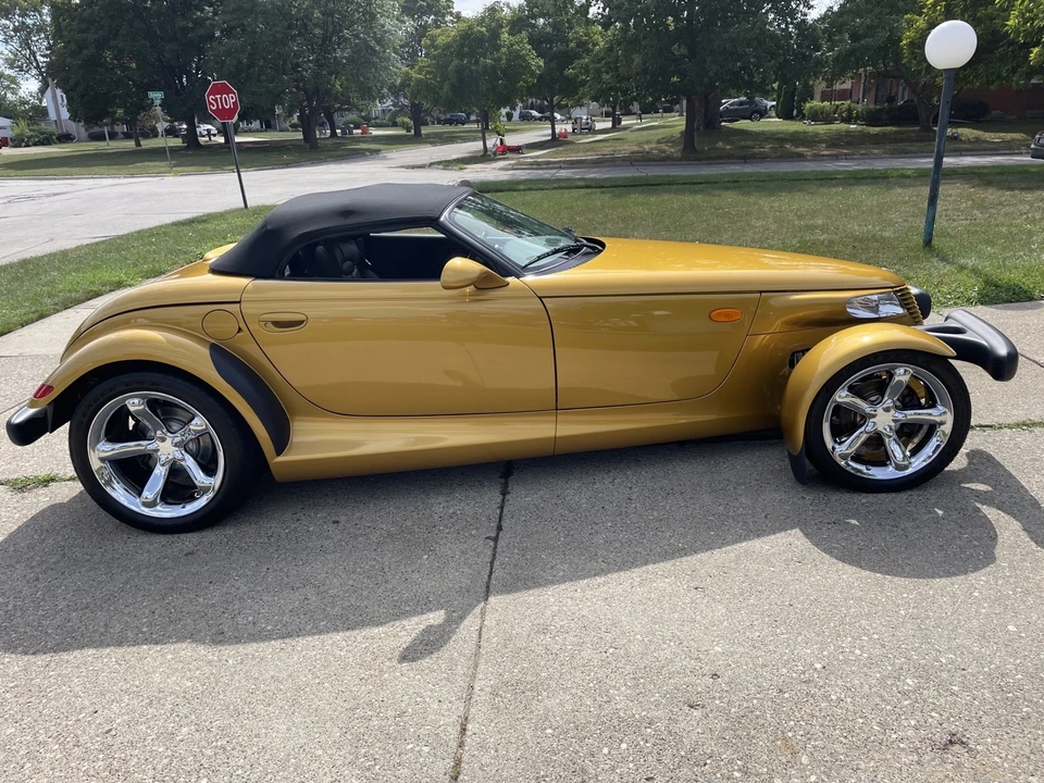2002 Chrysler Prowler - Image 9 of 20