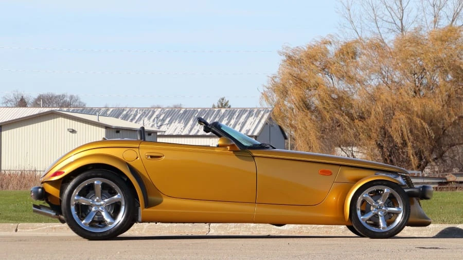 2002 Chrysler Prowler - Image 2 of 12