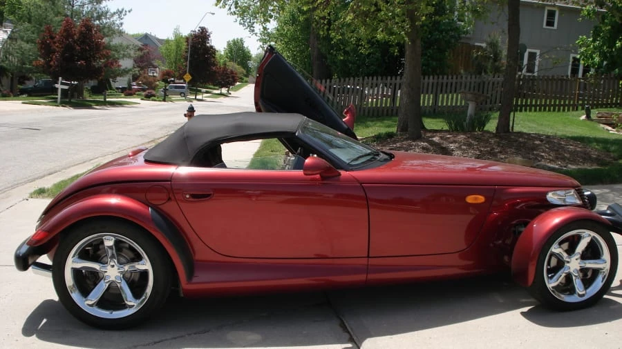 2002 Chrysler Prowler - Image 2 of 8