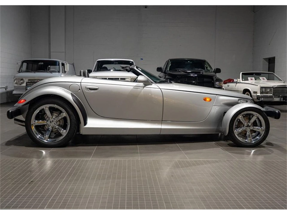 2002 Chrysler Prowler - Image 16 of 31