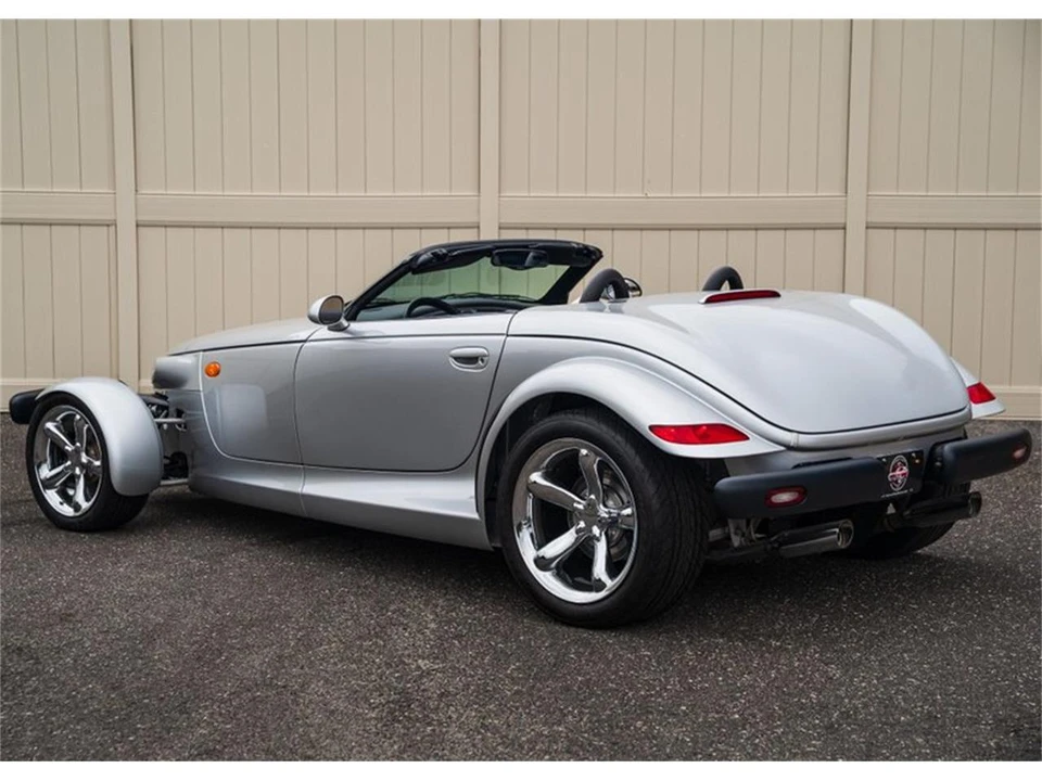 2002 Chrysler Prowler - Image 10 of 31
