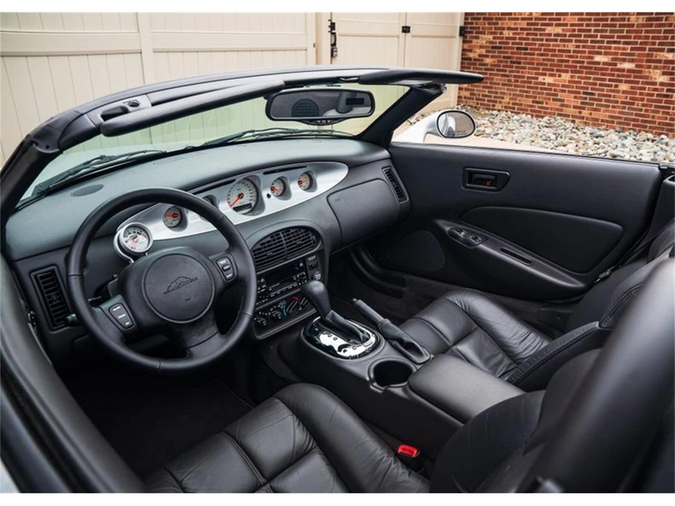 2002 Chrysler Prowler - Image 5 of 31