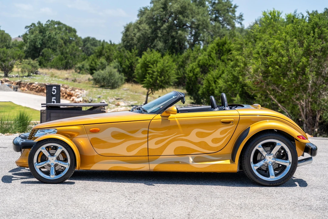 2002 Chrysler Prowler - Image 9 of 31