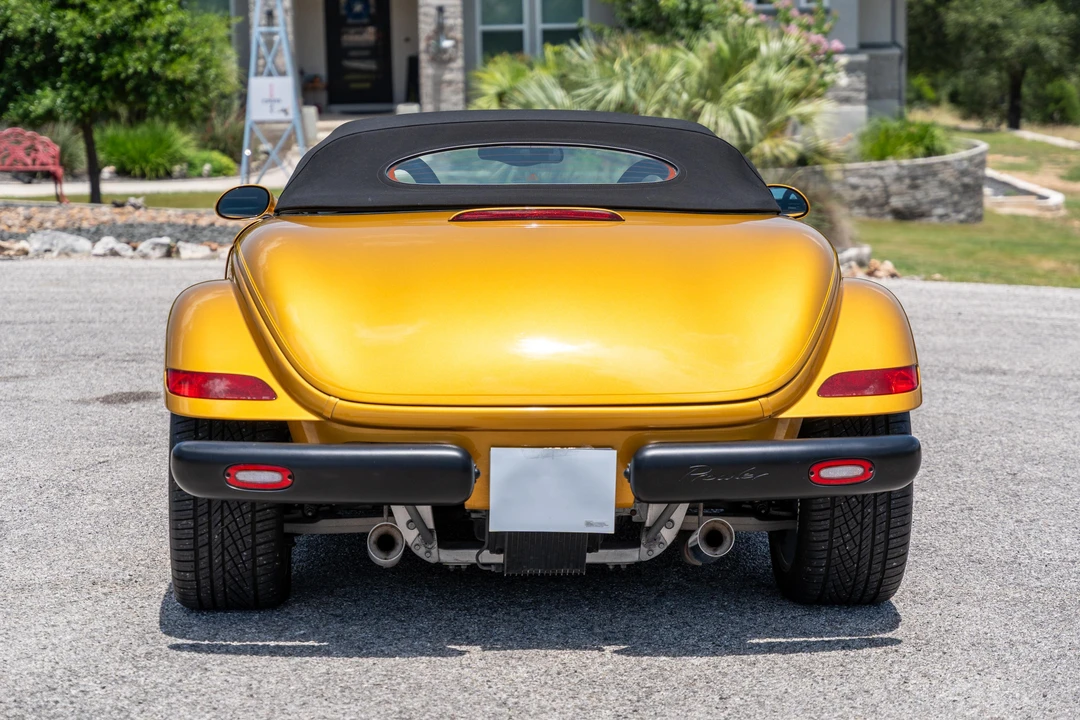 2002 Chrysler Prowler - Image 19 of 31